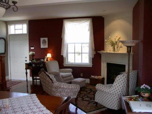 Antique Slumber Old Town Bed & Breakfast Niagara-on-the-Lake ภายนอก รูปภาพ