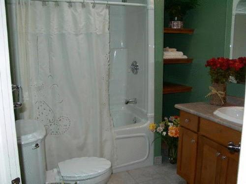 Antique Slumber Old Town Bed & Breakfast Niagara-on-the-Lake ภายนอก รูปภาพ